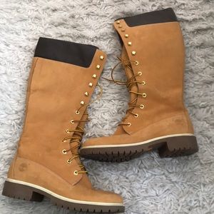 women’s timberland lace up Boots